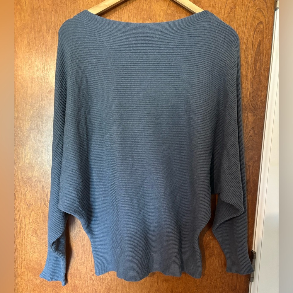 Men's Blue Sweater